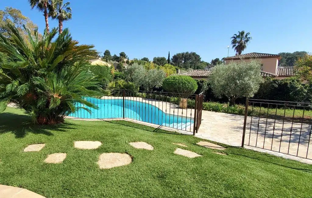 Large gamme de gazons synthétique français à Montpellier