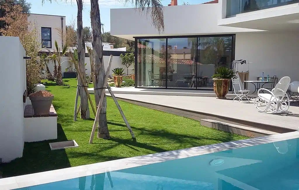 Achat et livraison de gazon synthétique haut de gamme Azurio à Béziers