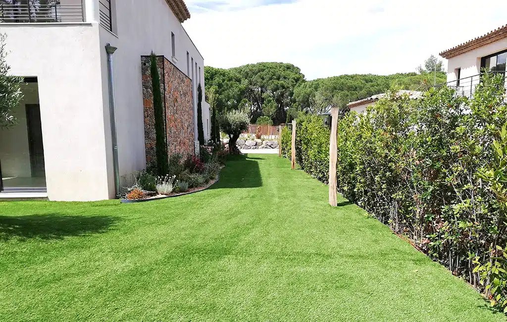 Installation de pelouse synthétique à Toulouse (31)