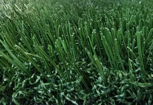 Le gazon synthétique pour le football 10 Zoom sur fibres de gazon synthétique foot5